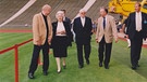 Gerhard Schmitt-Thiel, Christiane Herzog, Roman Herzog und Winfried Spronk (v.li.) im Olympiastadion | Bild: Privat